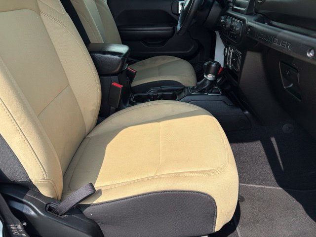 Used 2018 Jeep Wrangler Unlimited Sport S AWD/4WD image 19