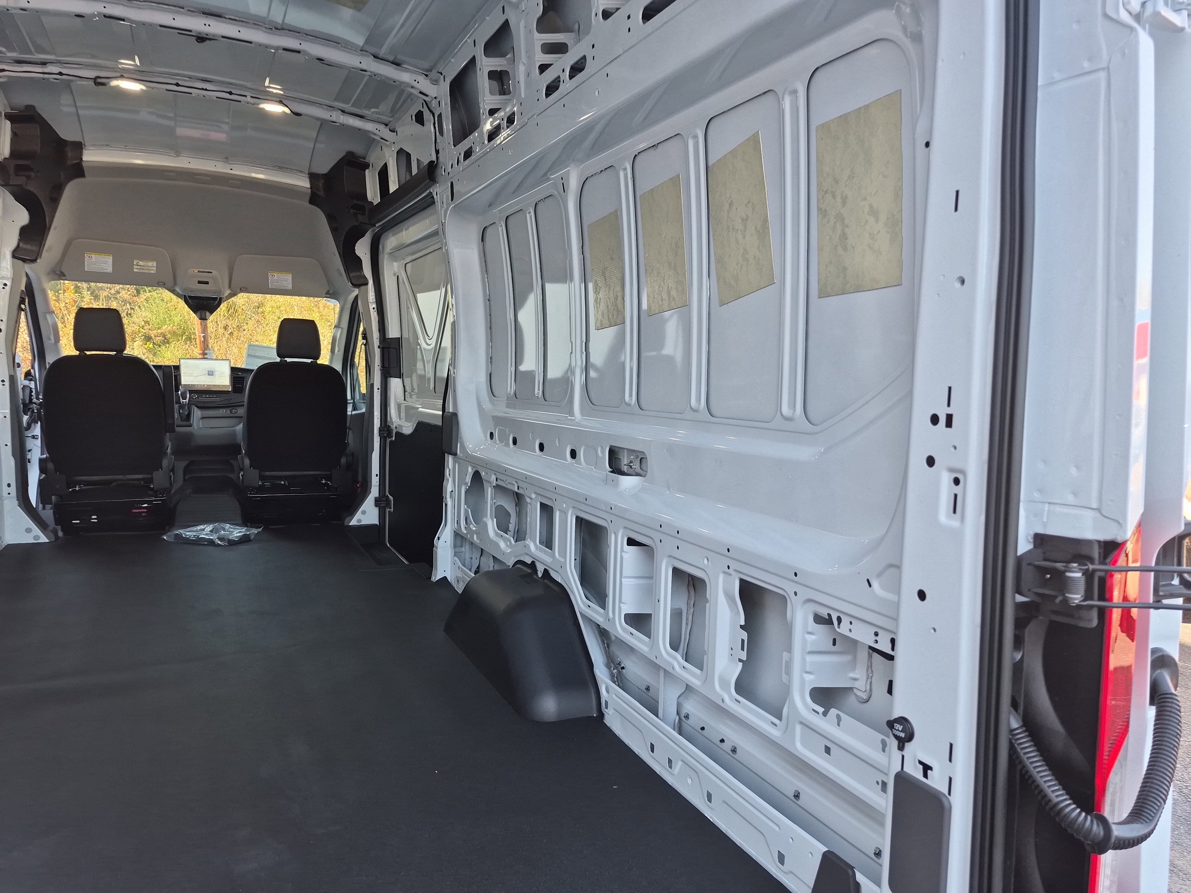 New 2026 Ford Transit 350 148 High Roof Extended image 18