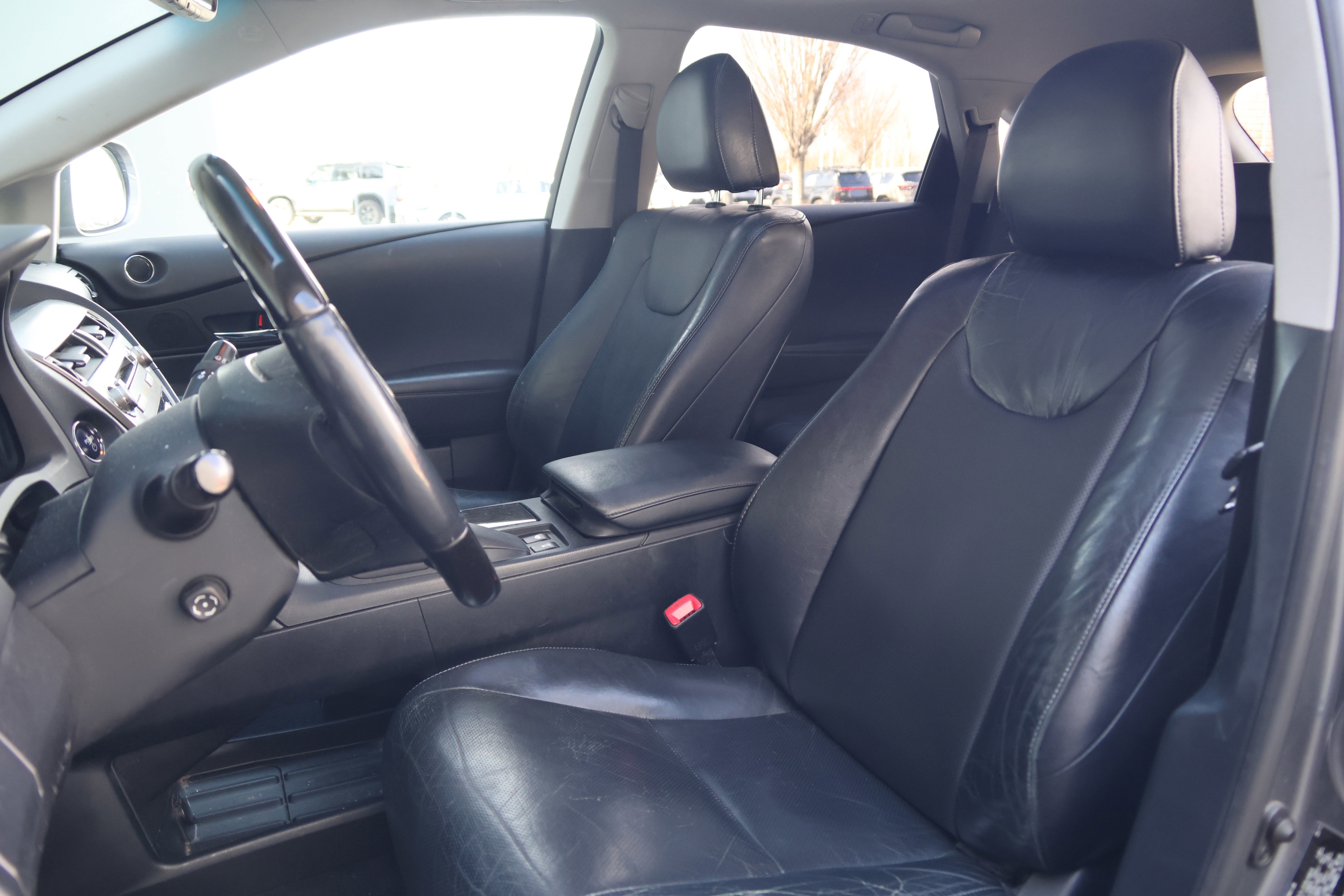 Used 2013 Lexus RX 450h AWD w/ Navigation Pkg image 32