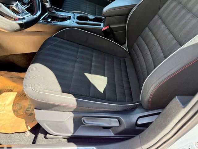 Used 2020 Volkswagen Jetta GLI FWD image 24