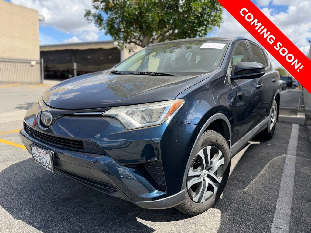Used 2018 Toyota RAV4 LE w/ All Weather Liner Package FWD image 3