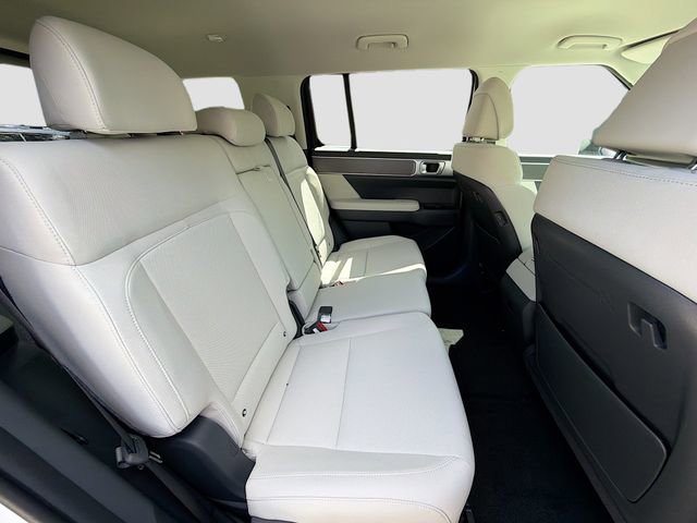 New 2026 Hyundai Santa Fe SE image 26