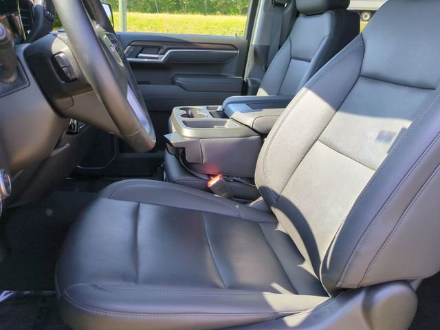 Used 2025 GMC Sierra 1500 SLT AWD/4WD image 11