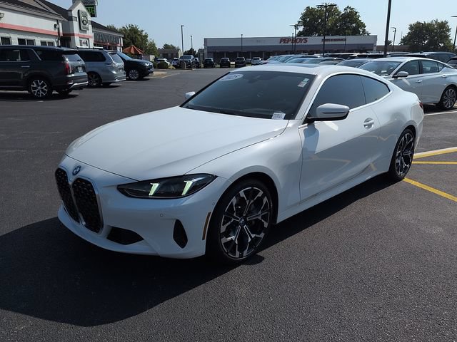 Used 2025 BMW 430i xDrive Coupe w/ Premium Package AWD/4WD image 3