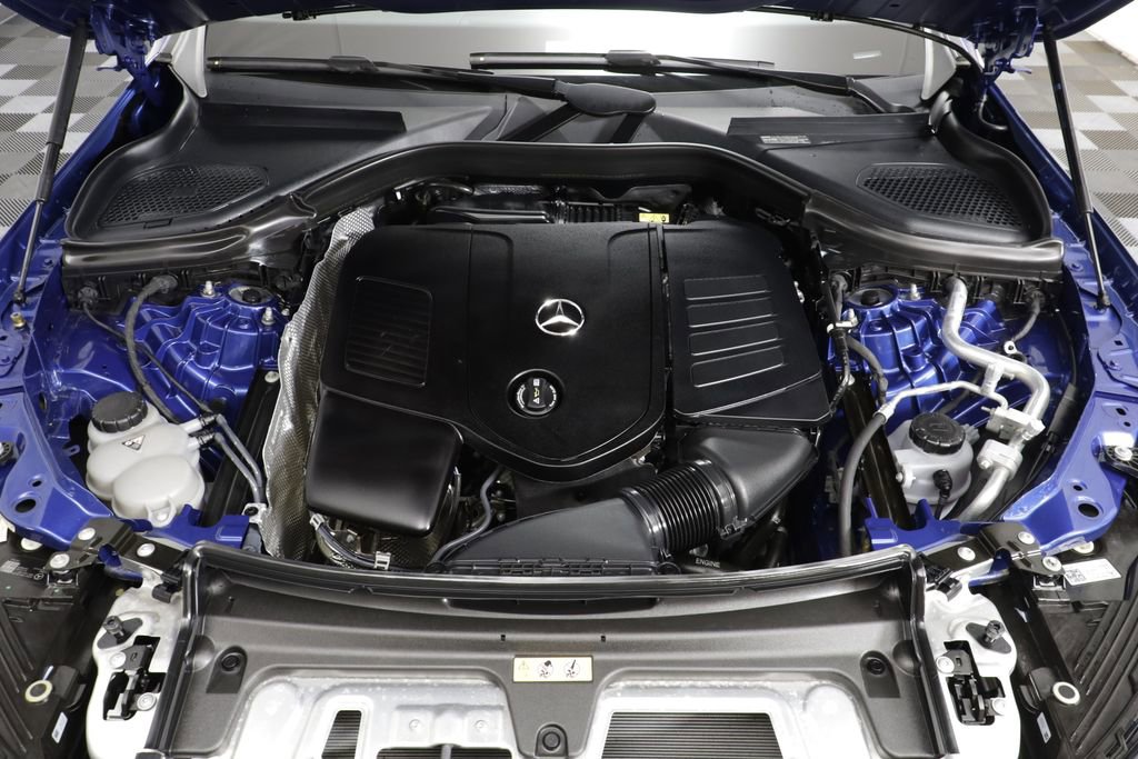 Used 2024 Mercedes-Benz GLC 300 4MATIC image 24