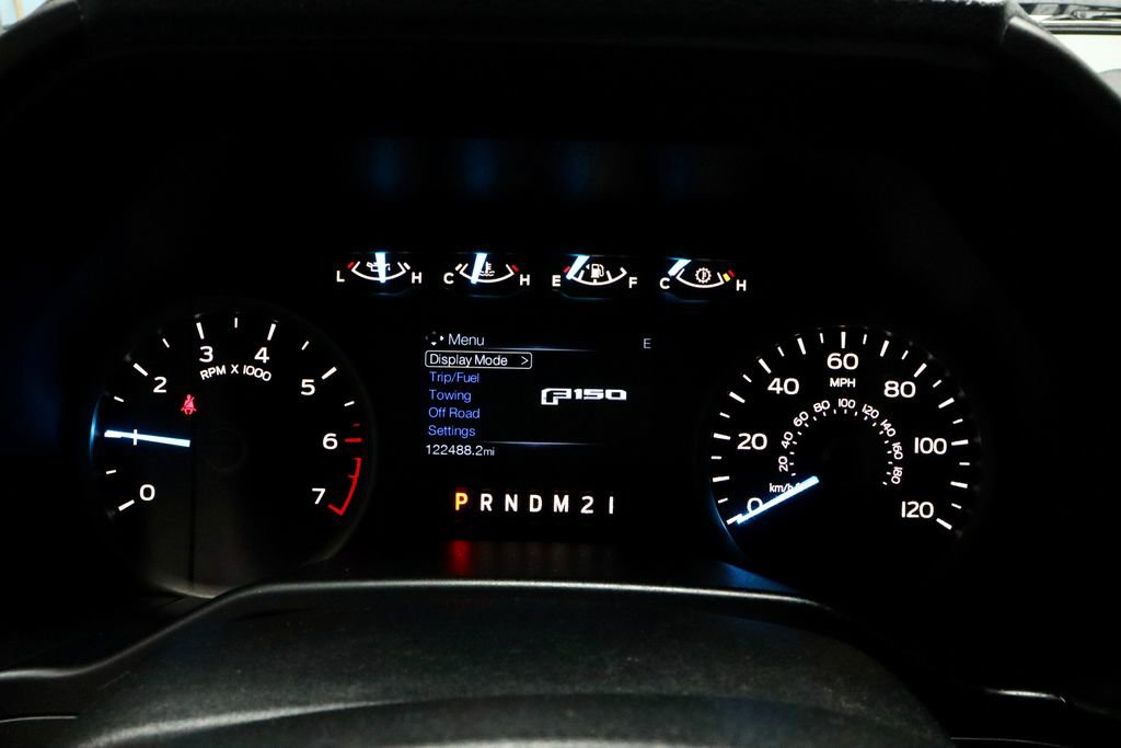 Used 2015 Ford F150 XLT w/ Equipment Group 301A Mid AWD/4WD image 27