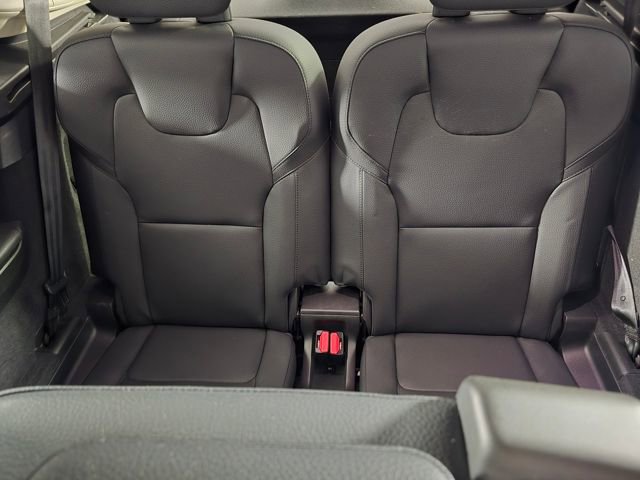 Used 2023 Volvo XC90 B6 Plus w/ Protection Package Premier image 17