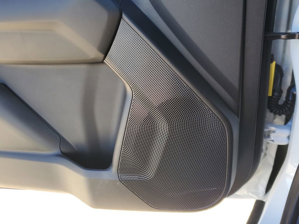 New 2026 Chevrolet Colorado W/T image 16