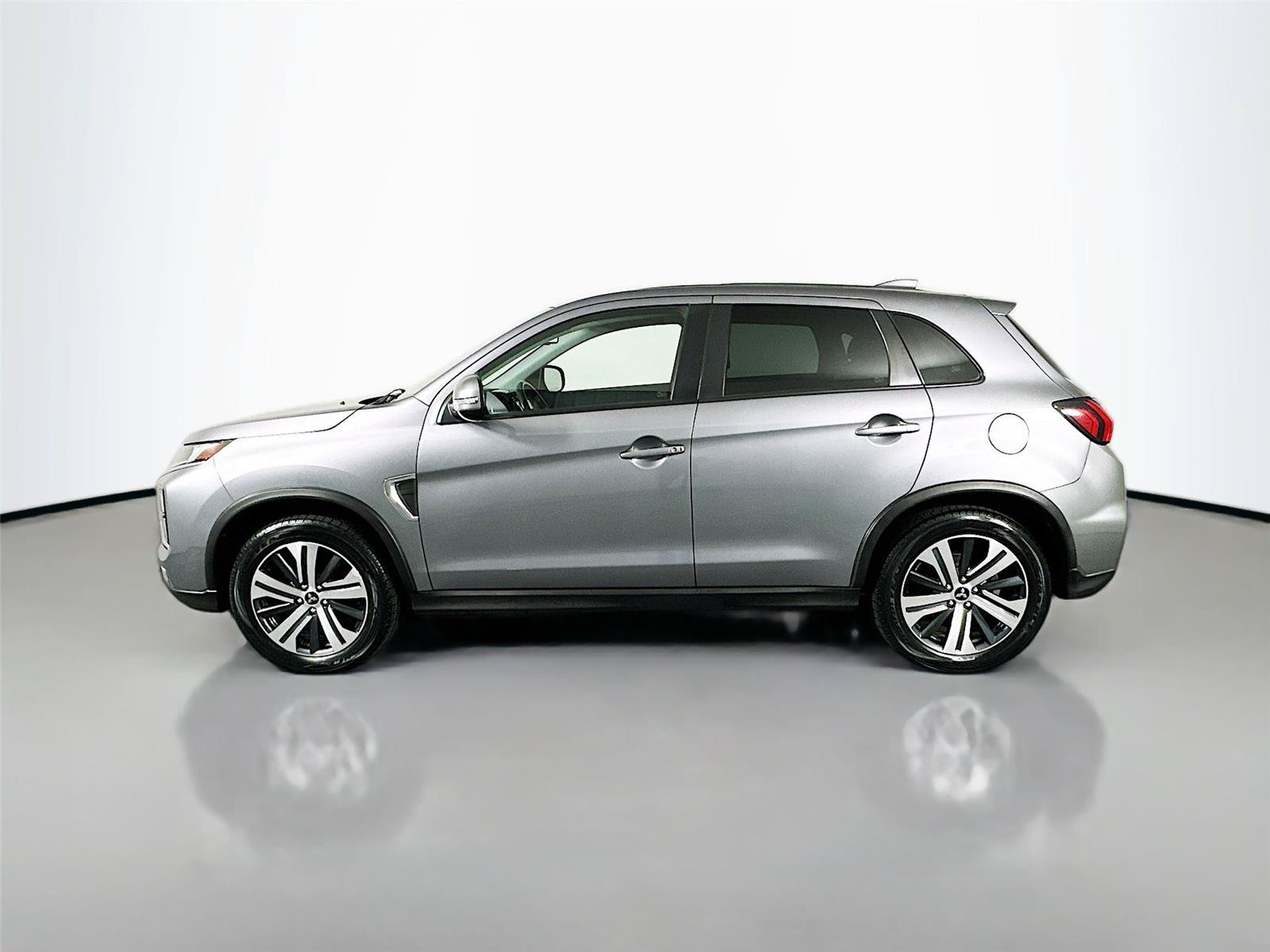 Used 2021 Mitsubishi Outlander Sport SE AWD/4WD image 8