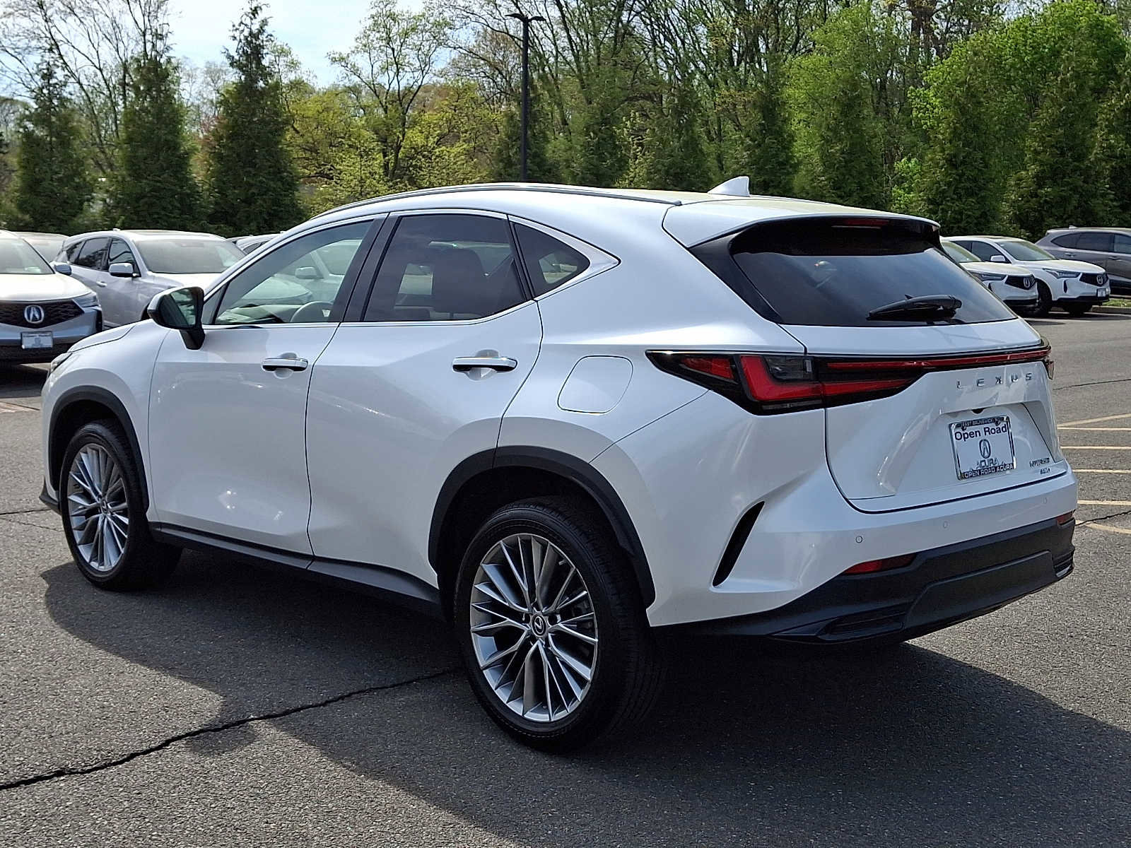 Used 2023 Lexus NX 350 AWD image 4