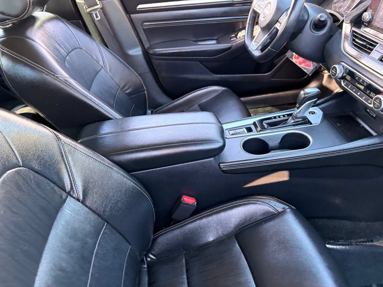 Used 2019 Nissan Altima 2.5 SL FWD image 12