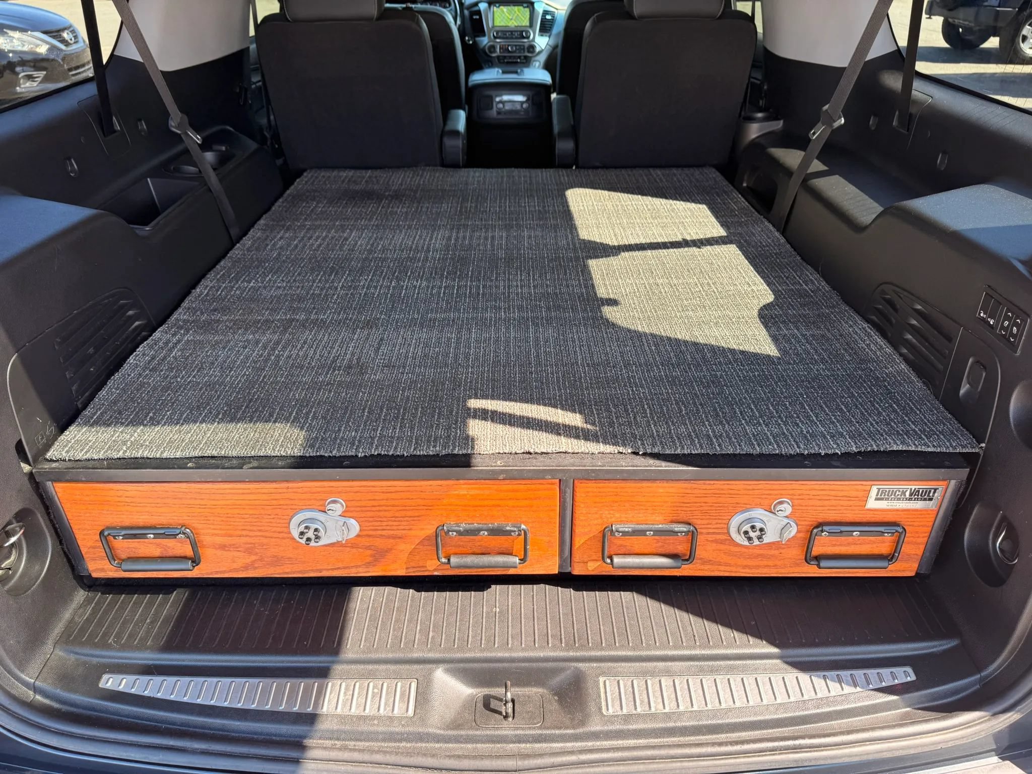 Used 2020 Chevrolet Suburban LT AWD/4WD image 19