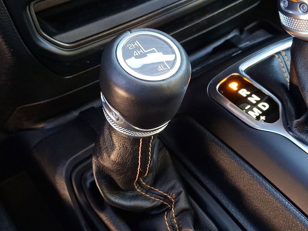 Used 2023 Jeep Gladiator Overland image 23