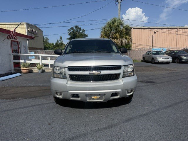 Used 2010 Chevrolet Tahoe LS RWD image 2