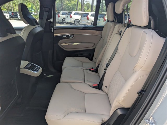 New 2025 Volvo XC90 B6 Plus w/ Protection Package Premier image 15