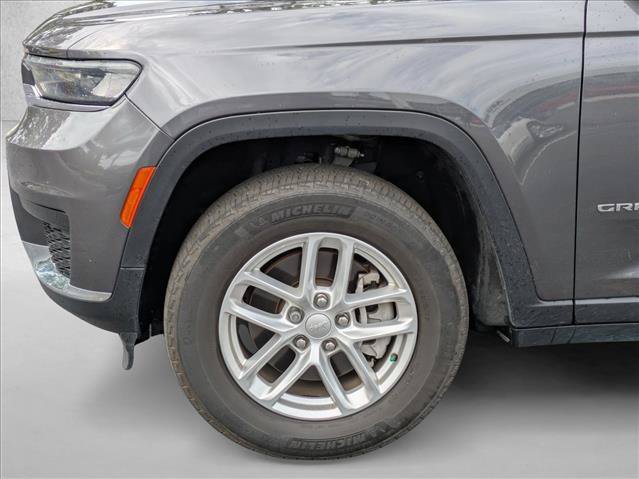 Used 2023 Jeep Grand Cherokee L Laredo AWD/4WD image 14