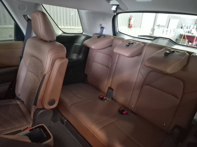 Certified 2025 Nissan Pathfinder Platinum FWD image 21