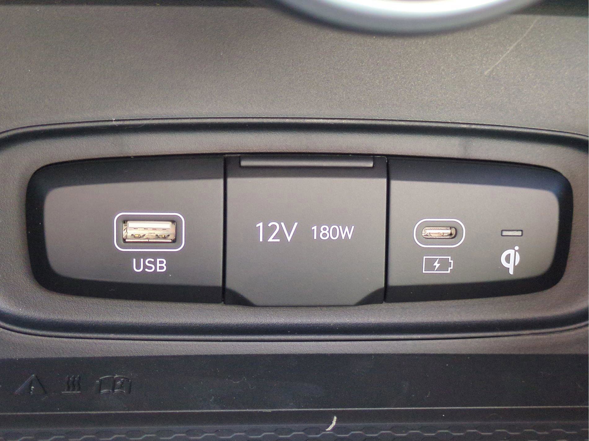 New 2026 Hyundai Venue SEL image 26