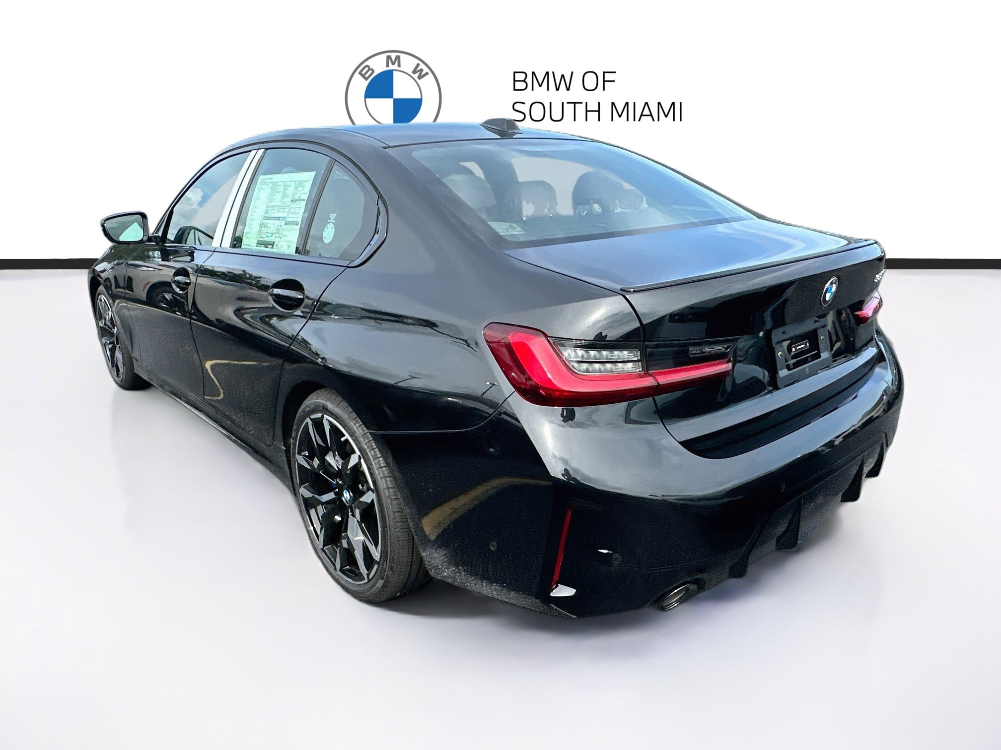 New 2026 BMW 330i Sedan w/ M Sport Package RWD image 4