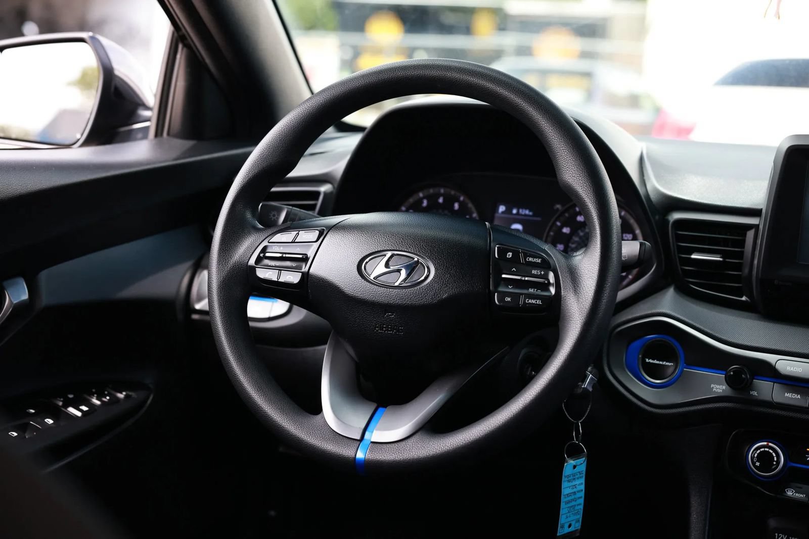 Used 2019 Hyundai Veloster 2.0 FWD image 29