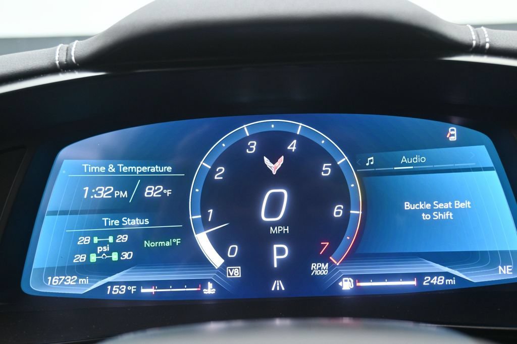 Used 2024 Chevrolet Corvette Stingray Convertible w/ 1LT RWD image 13