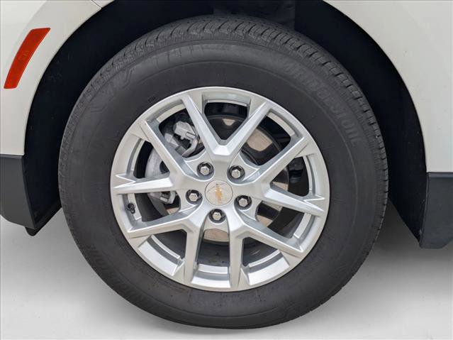 Used 2024 Chevrolet Equinox LT image 23