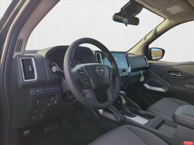 New 2025 Nissan Frontier SV w/ SV Convenience Package image 3