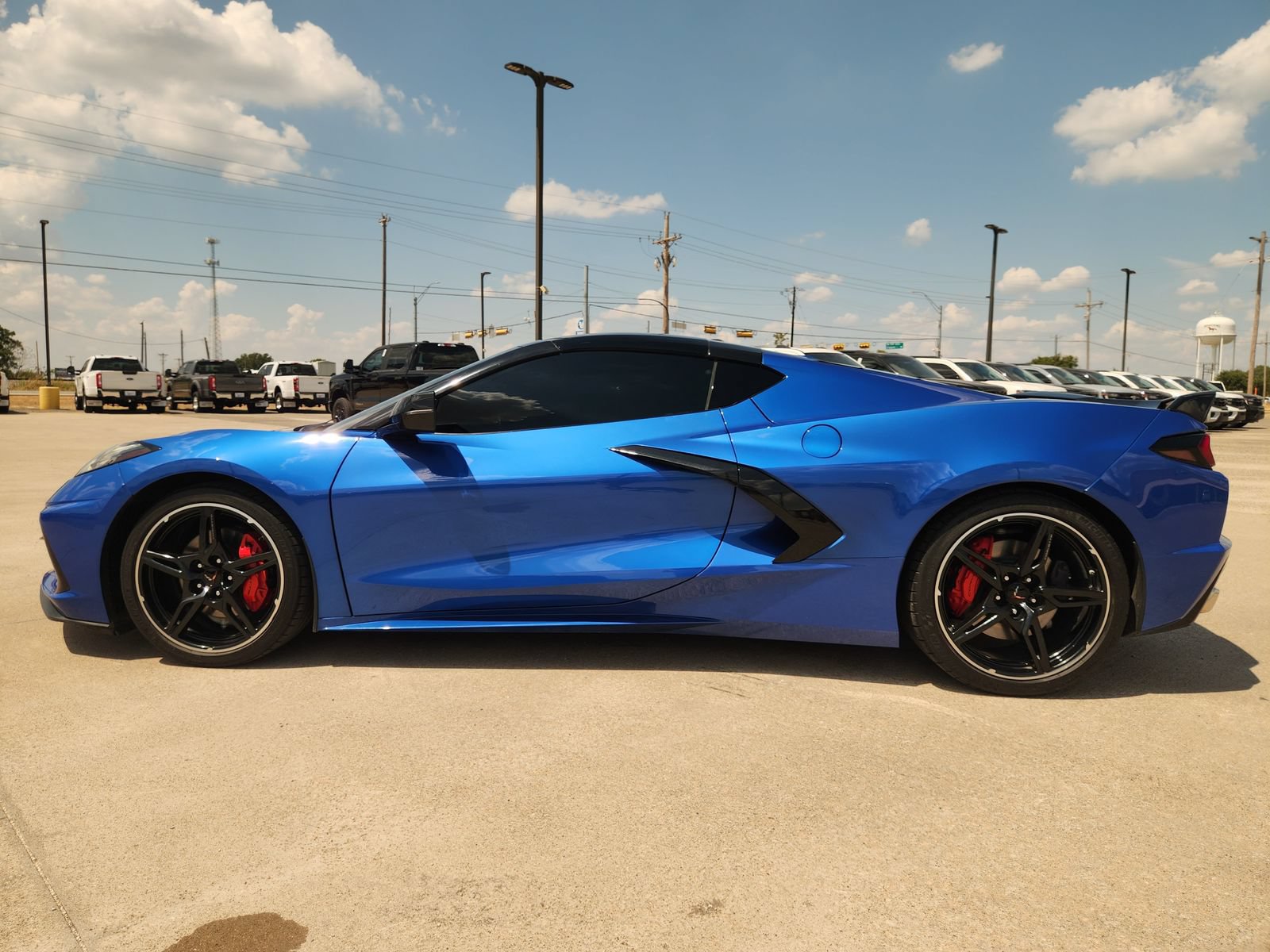 Used 2021 Chevrolet Corvette Stingray Preferred Cpe w/ 2LT RWD image 3