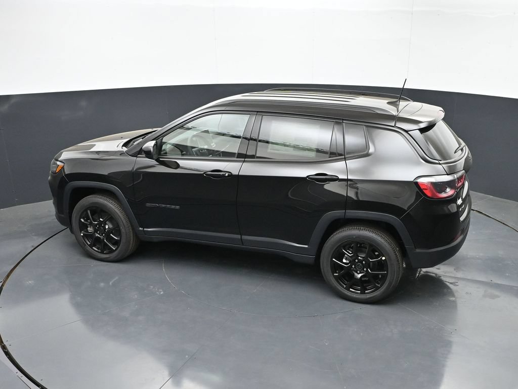 New 2026 Jeep Compass Latitude AWD/4WD image 38