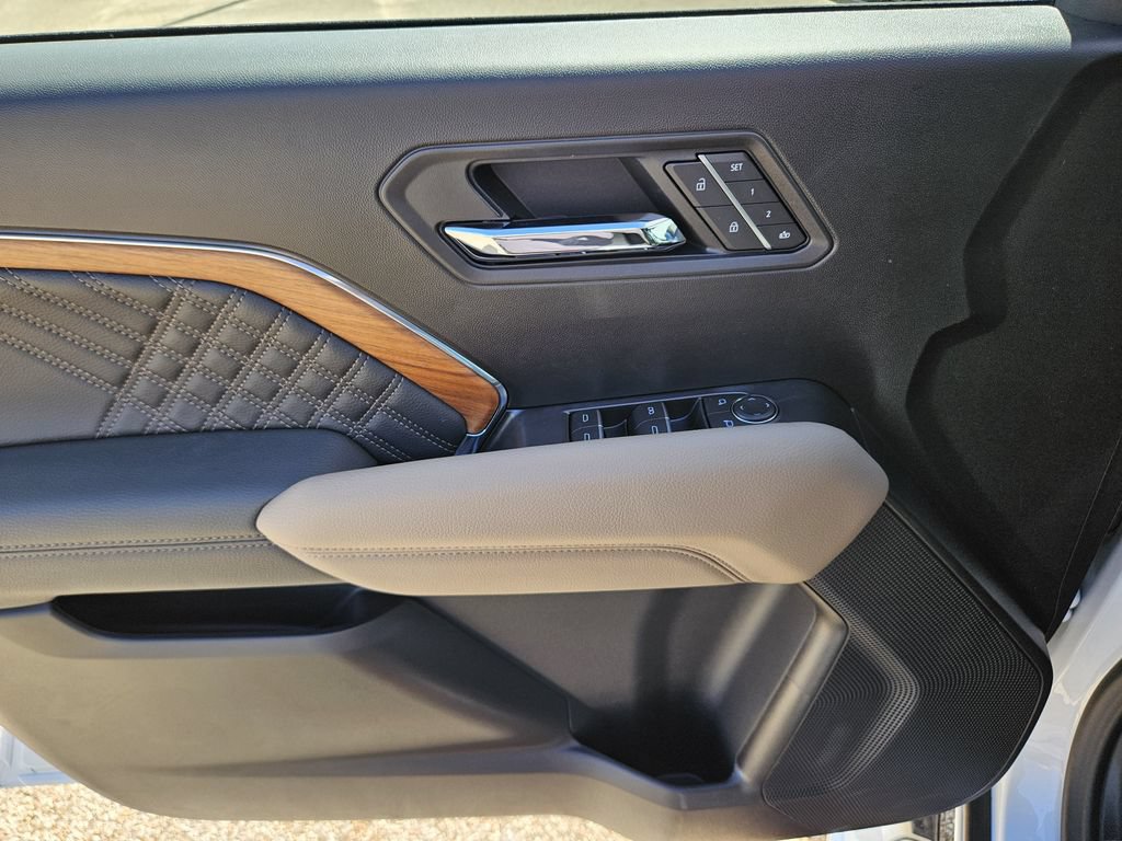New 2026 GMC Canyon Denali AWD/4WD image 11
