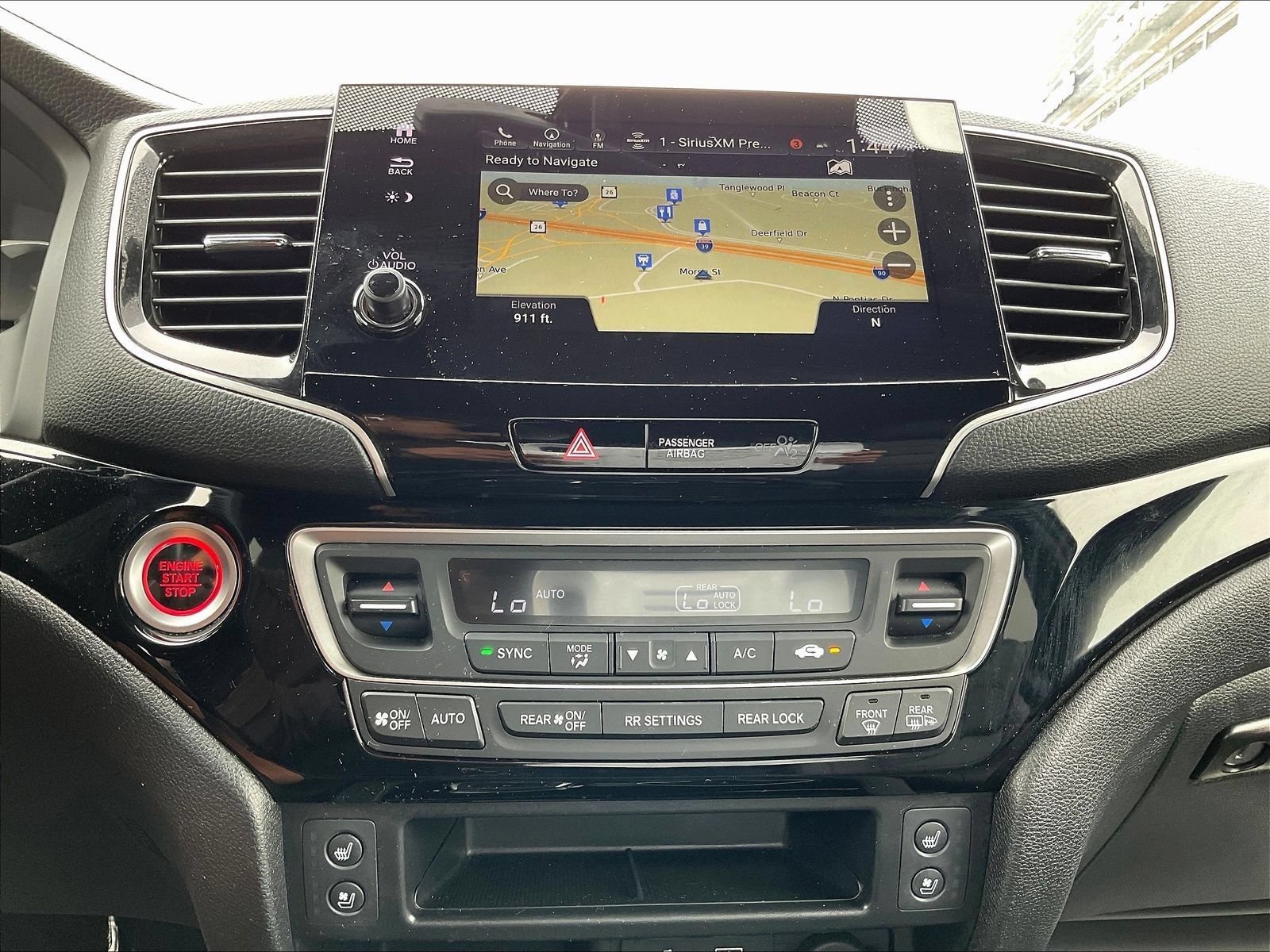 Used 2024 Honda Passport Black Edition image 18