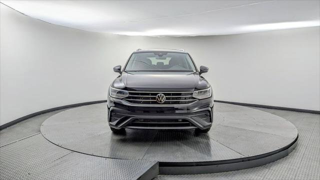 Used 2022 Volkswagen Tiguan SE image 12