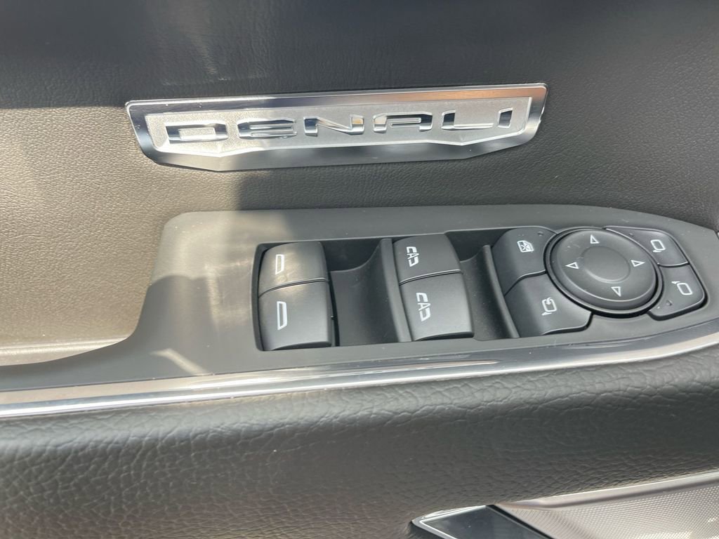 Used 2024 GMC Sierra 1500 Denali w/ Denali Reserve Package image 30