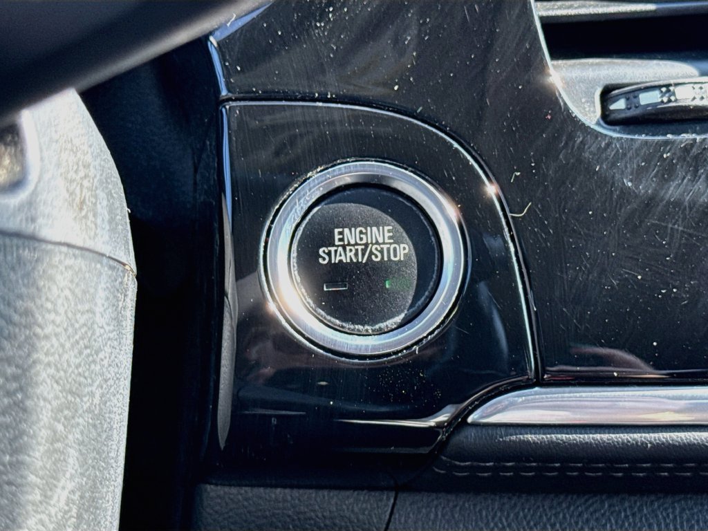 Used 2020 Buick Encore Preferred w/ Safety Package FWD image 18