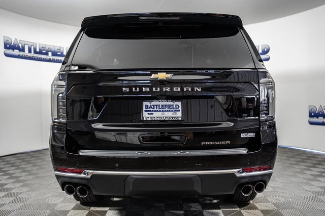 New 2026 Chevrolet Suburban Premier image 5