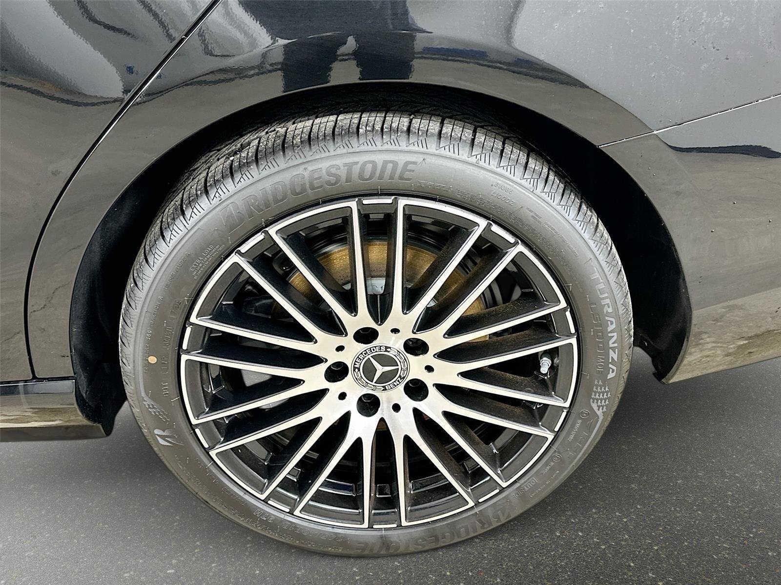 Used 2026 Mercedes-Benz C 300 4MATIC Sedan image 38