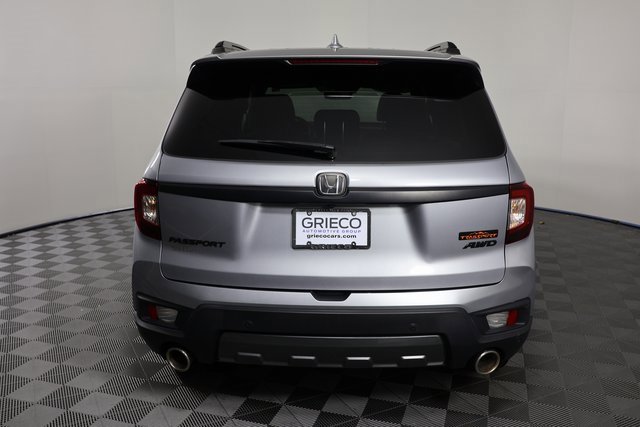 Used 2023 Honda Passport TrailSport image 7