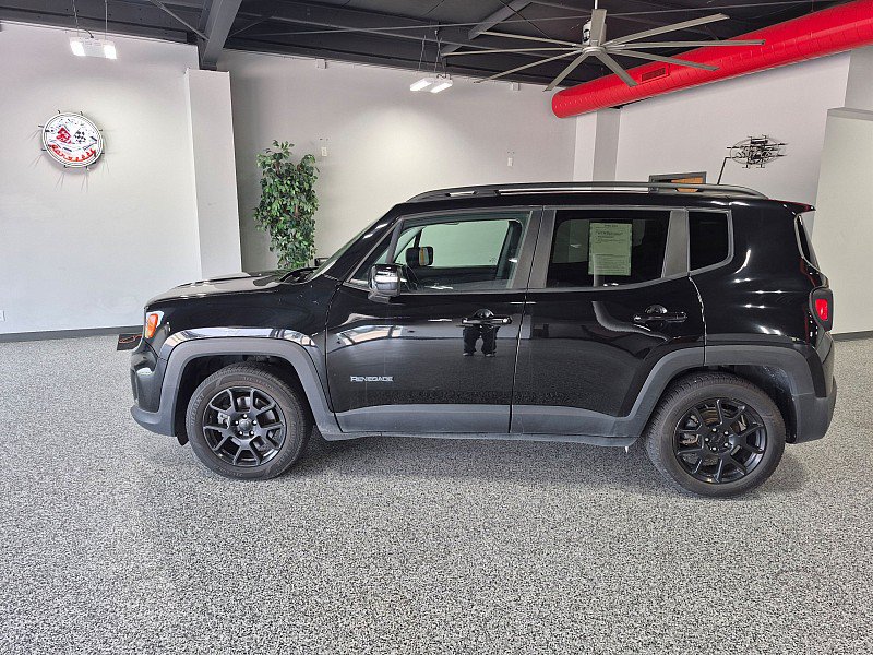 Used 2019 Jeep Renegade Altitude w/ Quick Order Package 2XM FWD image 42