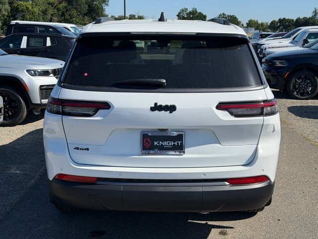 New 2026 Jeep Grand Cherokee L Limited w/ Limited Altitude Package AWD/4WD image 7