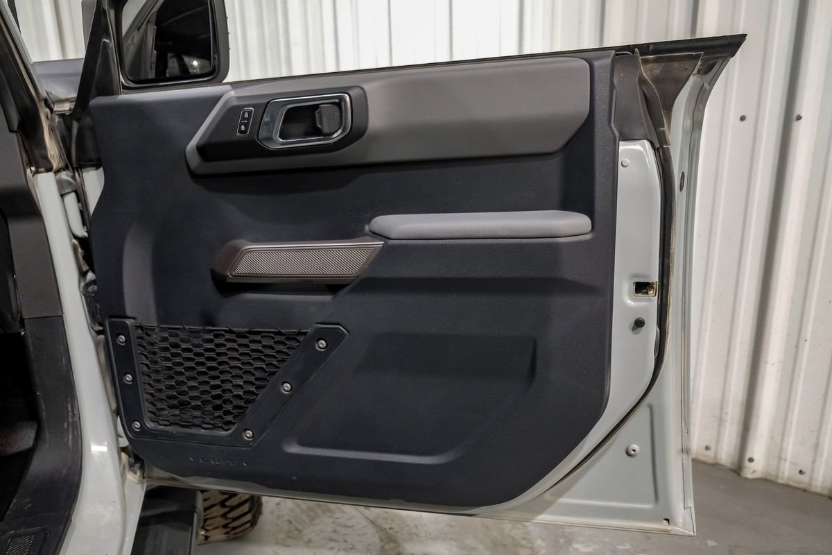 Used 2023 Ford Bronco Black Diamond image 46