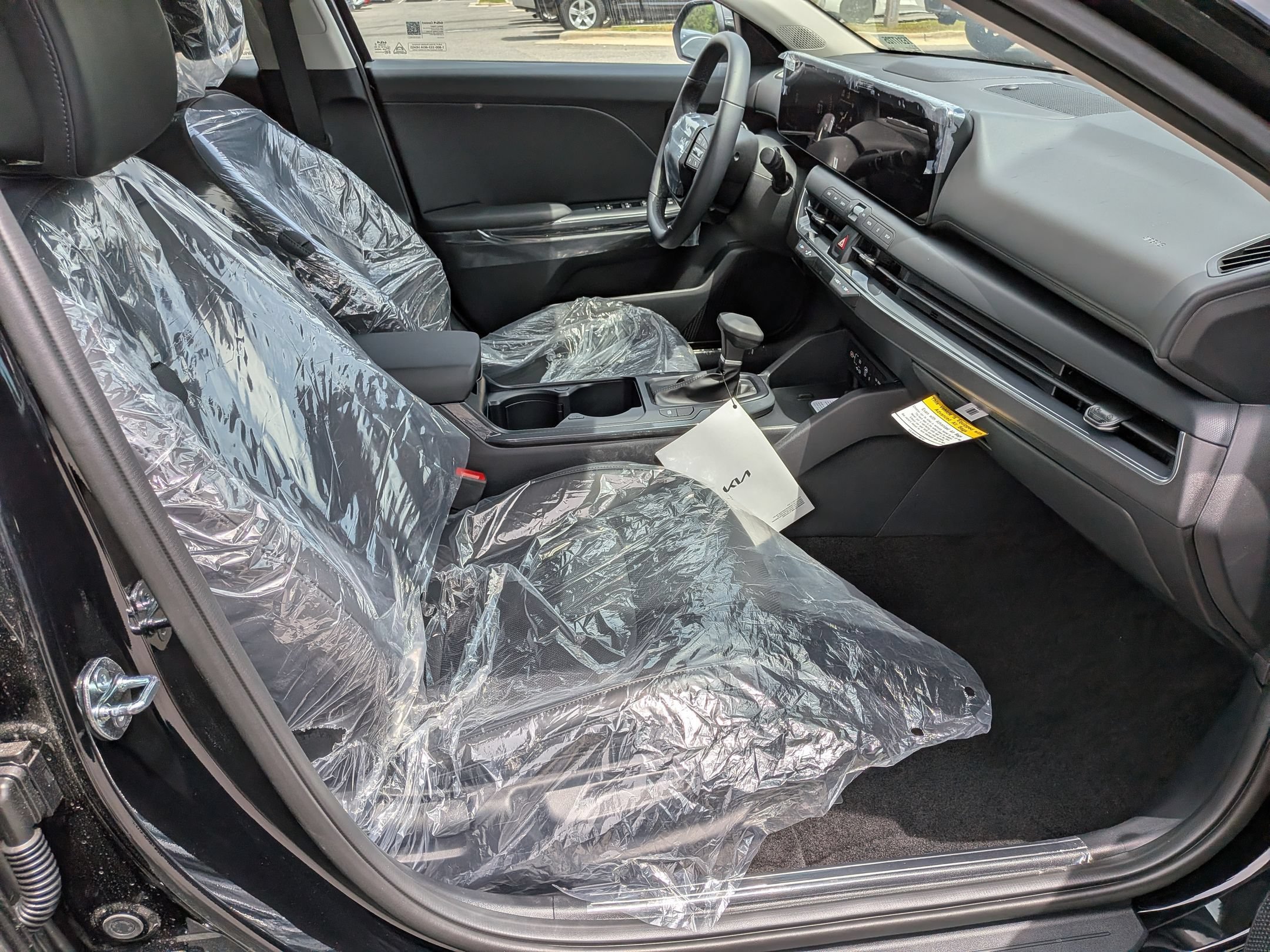 New 2026 Kia K4 EX FWD image 33