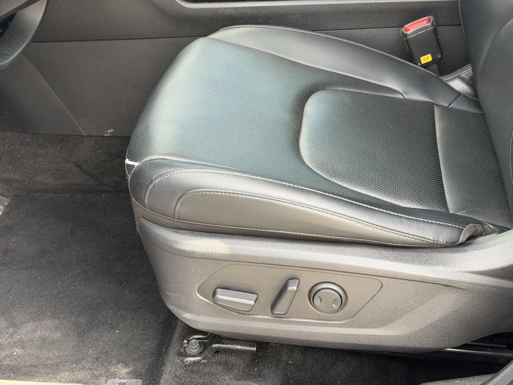 Certified 2024 Kia Sportage EX FWD image 23