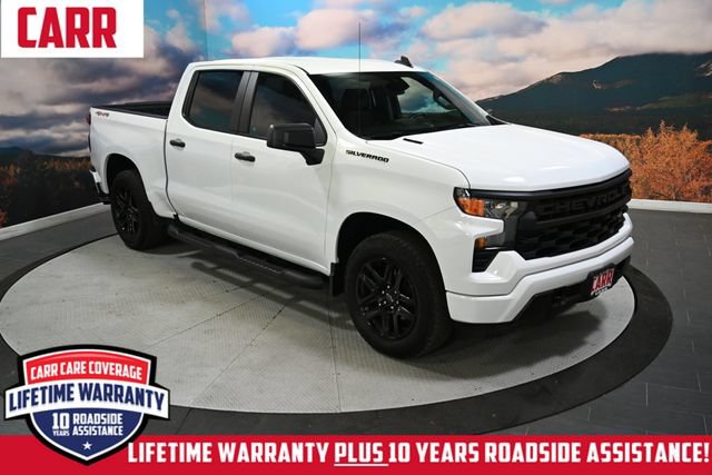 Used 2025 Chevrolet Silverado 1500 Custom w/ Turbomax Blackout Package AWD/4WD image 1