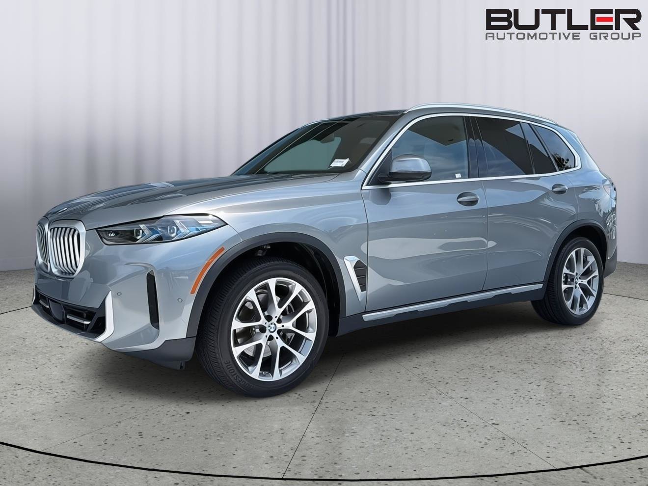 Certified 2024 BMW X5 sDrive40i w/ Premium Package RWD image 2
