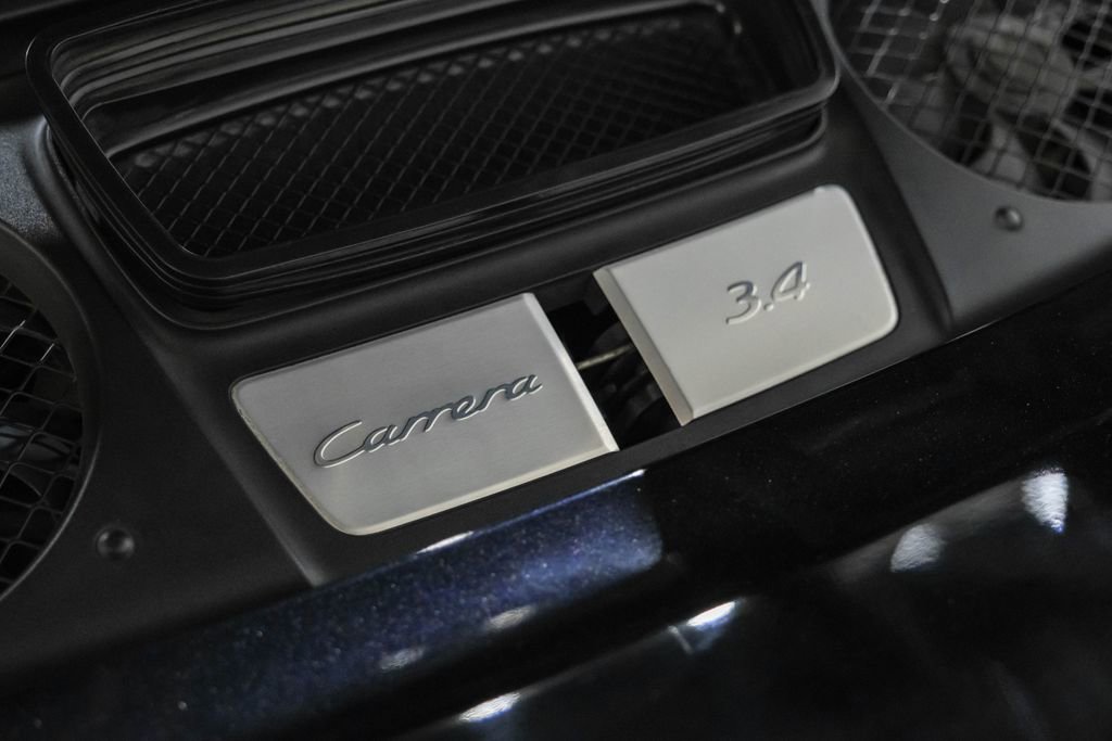 Used 2016 Porsche 911 Carrera Black Edition RWD image 52