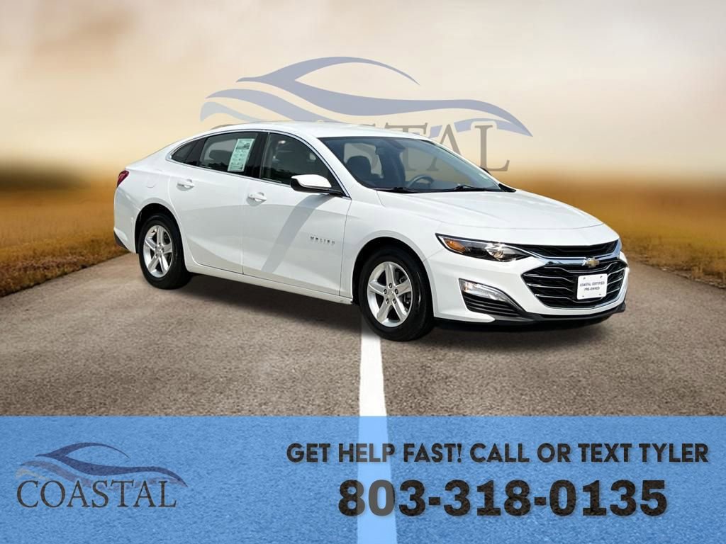 Used 2022 Chevrolet Malibu LS w/ Driver Confidence Package image 3