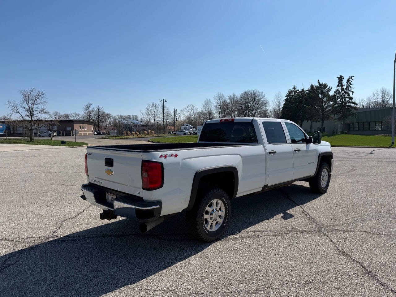 Used 2015 Chevrolet Silverado 3500 LT w/ LT Convenience Package AWD/4WD image 4