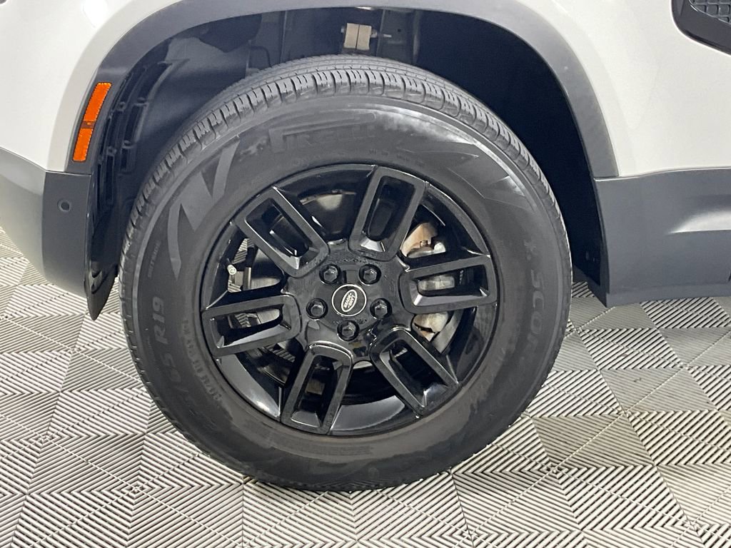 Certified 2023 Land Rover Defender 110 S AWD/4WD image 29