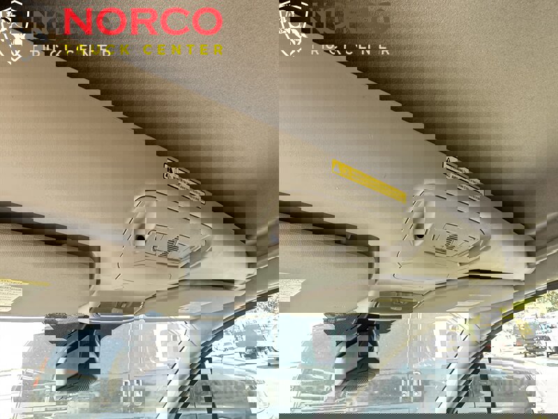 Used 2020 Ford Transit Connect XL image 27