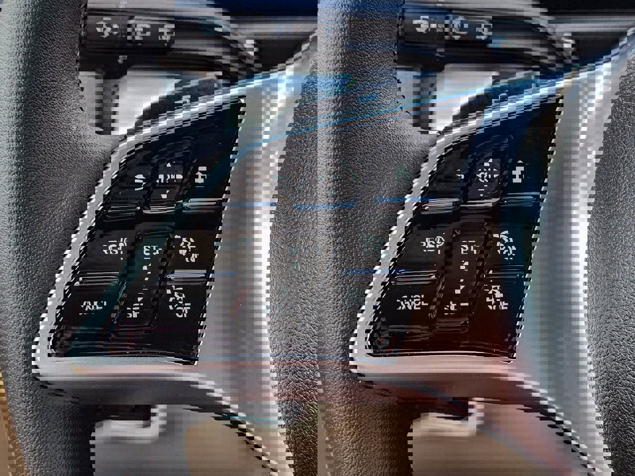 New 2026 Mercedes-Benz GLB 250 4MATIC image 24